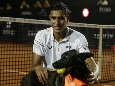 Rio Open chama atenção para adoção de cachorros usando 'cãodulas'