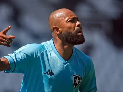 Chay faz “lobby” e sugere contratação de 2 jogadores no Botafogo