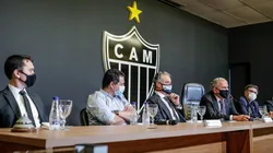"Querem holofotes"; jornalista critica postura de dirigentes do Atlético por conta da Supercopa