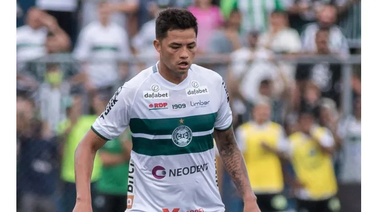 Foto: Robson Mafra/AGIF