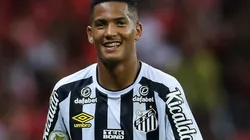 Foto: Pedro H. Tesch/AGIF - Ângelo entrou no radar do Barcelona e pode gerar bolada para o Santos