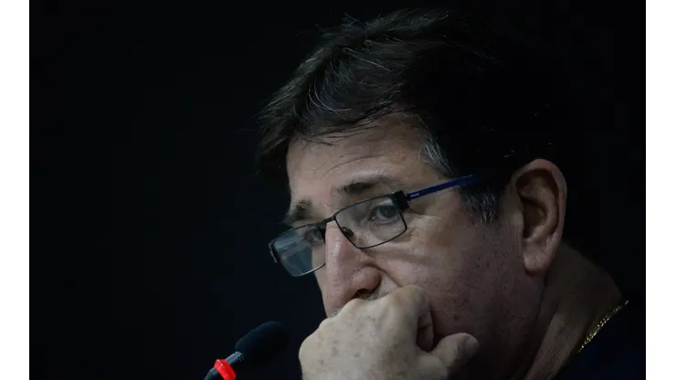 Foto: Fernando Soutello/AGIF - René Simões revela futuro de Piás do Couto em 2022
