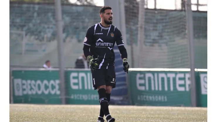 Lucas Anacker tem brilhado com a camisa do Cornella (Foto: UÉ Cornella)