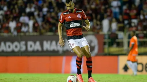 Foto: Marcelo Cortes / Flamengo | Fabricio Bruno foi o jogador que mais encontrou Gabigol e marinho durante a partida