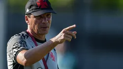 Foto: Thiago Ribeiro/AGIF - Zé Ricardo: aguarda novo reforço no Vasco para sequência de 2022