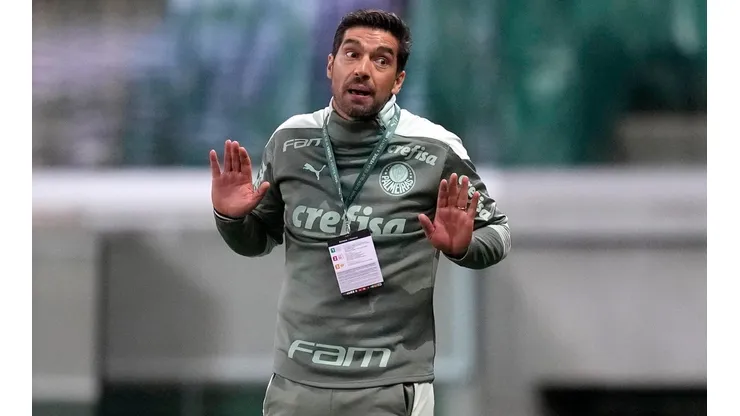 Andre Penner - Pool/Getty Images/ Após pênalti no Mundial, Luan tem o apoio de Abel e Gustavo Gómez: "Um grande zagueiro"