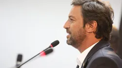 Apesar da pressão, Duílio Monteiro deverá ir contra exigências e bancar dupla no Corinthians