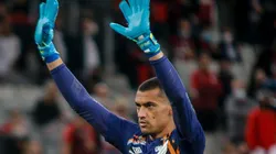 Foto: Gabriel Machado/AGIF - Santos tem contrato com o Furacão até o fim de 2023