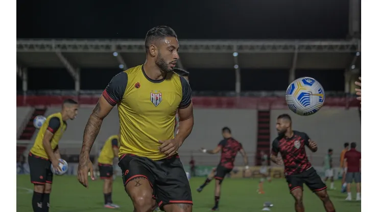 Nathan Silva se destacou com a camisa do Atlético-GO e, posteriormente, retornou ao Galo para vencer o Brasileirão em 2021