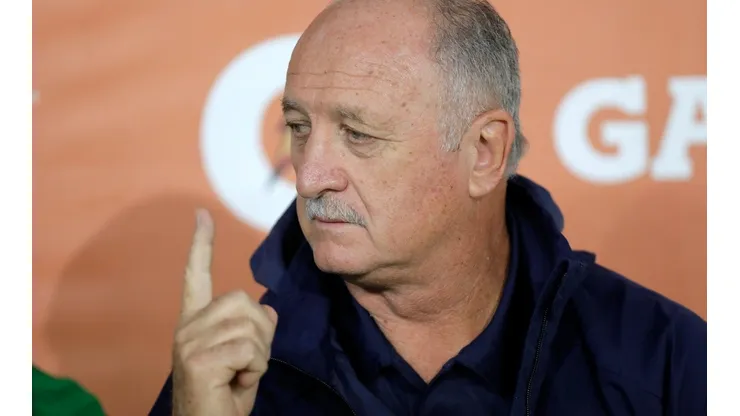 Foto: Daniel Vorley/AGIF - Felipão escolheu o nº 1 em sua opinão.