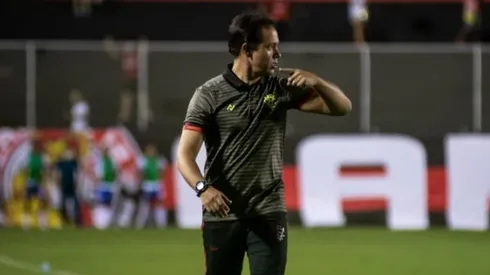 Dado projeta resultados melhores no Estadual e aponta titular no Vitória