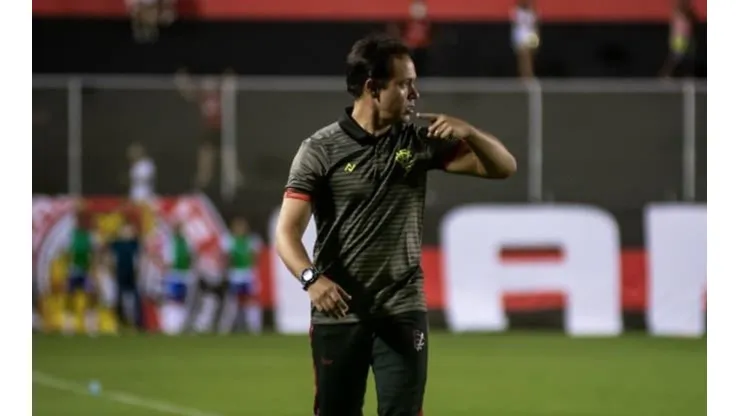 Dado projeta resultados melhores no Estadual e aponta titular no Vitória