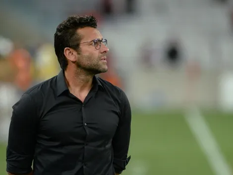 Valentim lamenta saídas no Athletico e explica mudança de planos
