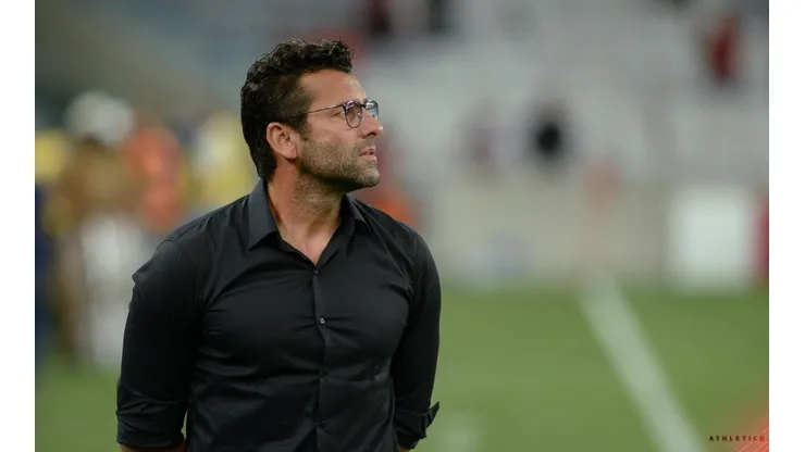 Foto: José Tramontin/athletico.com.br/Divulgação - Valentim: se manifestou sobre as mudanças no Furacão