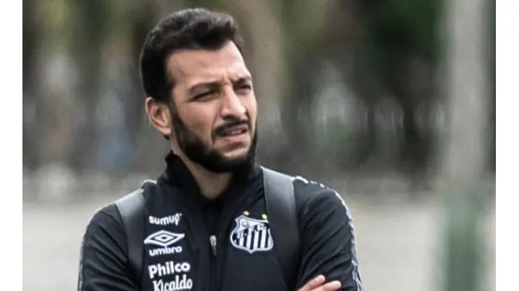 - Dracena é o homem forte do departamento de futebol santista