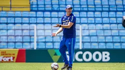 Leandro Boeira/Avaí/ Fabricio Bento, interino no comando do Avaí, fala sobre terceira derrota no Catarinense: "Entramos com o peso dos jogos passados"