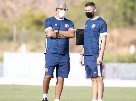 Após derrota e invasão de torcedores no vestiário, auxiliar Guilherme dos Anjos comenta sobre confusão nos Aflitos