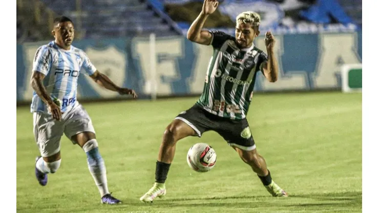 Foto: Divulgação/Coritiba - Andrey: foi titular na vitória sobre o Londrina longe de casa