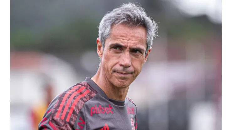 - Paulo Sousa no treino do CRF