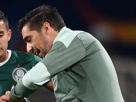 Abel dá 'sim' e Palmeiras vai antecipar permanência de titular de R$ 400 mil mensais
