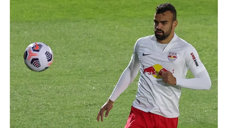Foto: Marcello Zambrana/AGIF - Fabrício Bruno deixa o Red Bull Bragantino rumo ao Flamengo