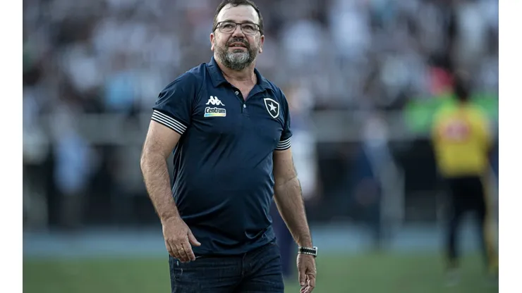 Foto: Jorge Rodrigues/AGIF | Enderson projeta clássico contra o Fluminense