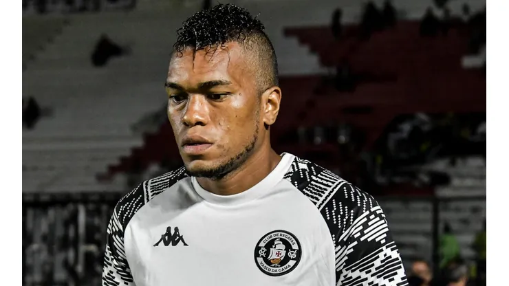 Foto: Thiago Ribeiro/AGIF - Cangá: estreou pelo Vasco na última rodada do Estadual