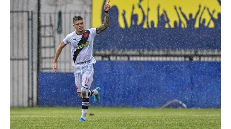 Thiago Ribeiro/AGIF - Pec comemora golaço que viralizou pelo Vasco