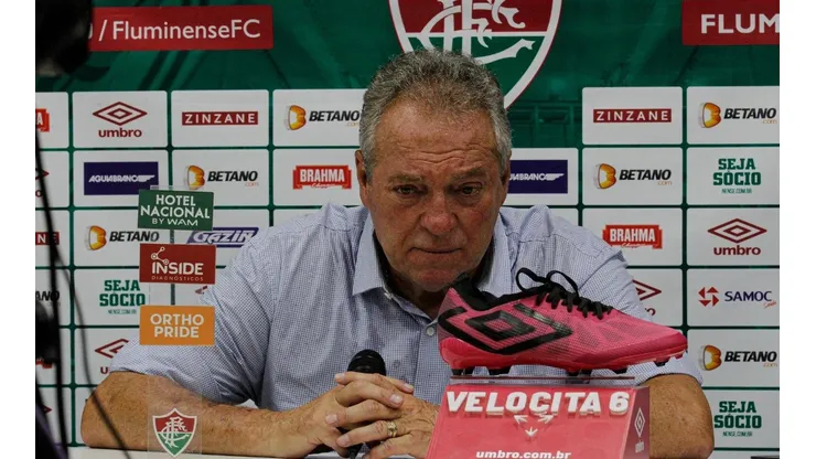 Foto: (Flickr Oficial Fluminense/Lucas Merçon/Fluminense F.C.) - Abel Braga durante entrevista coletiva no Fluminense neste domingo (6)