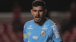 Foto: Ettore Chiereguini/AGIF - Goleiro foi eleito o melhor da partida em empate em 1 a 1