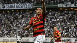 Foto: (Kely Pereira/AGIF) - O Sport está de olho no mercado em busca de um substituto para Mikael, que se transferiu para o futebol europeu