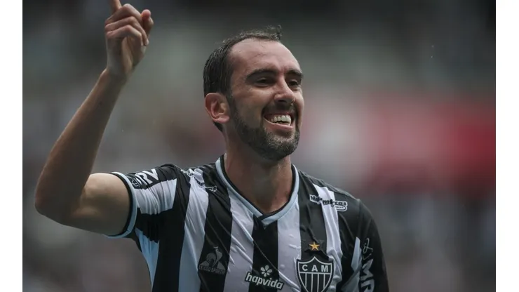 Em estreia pelo Atlético, Godin marca gol e faz revelação: "Considero mais importante"