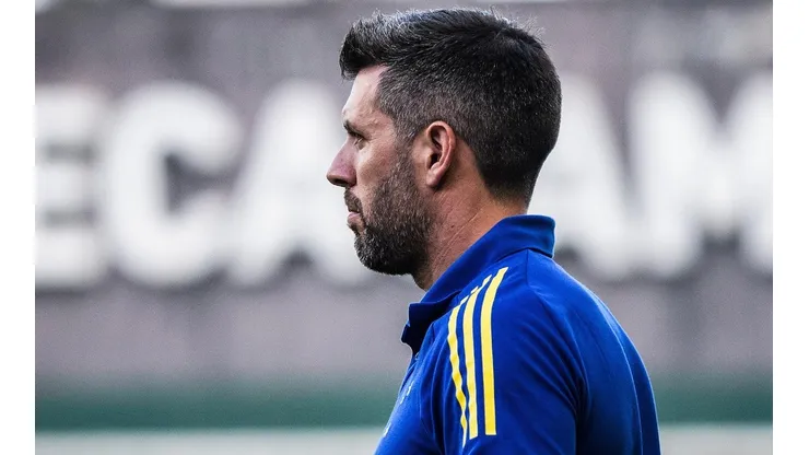 Foto: (Flickr Oficial Cruzeiro/Gustavo Aleixo/Cruzeiro) - Paulo Pezzolano, técnico do Cruzeiro, garante que está atento às Crias da Toca
