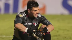Foto: (Ettore Chiereguini/AGIF) - Tiago Volpi deve voltar para o banco de reservas do São Paulo