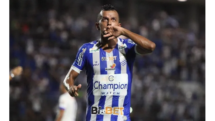 Foto: (Flickr Oficial CSA/Augusto Oliveira/CSA) - Didira acredita que o momento do CSA tem impactos positivos às vésperas do clássico contra o CRB