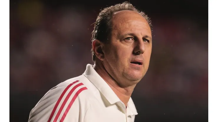 Foto: Ettore Chiereguini/AGIF - Valor de multa rescisória de Rogério Ceni foi revelado