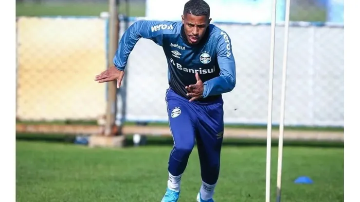 Foto: Lucas Uebel/Grêmio FBPA - Guilherme Guedes deve ser emprestado para a Chapecoense até o final de 2022