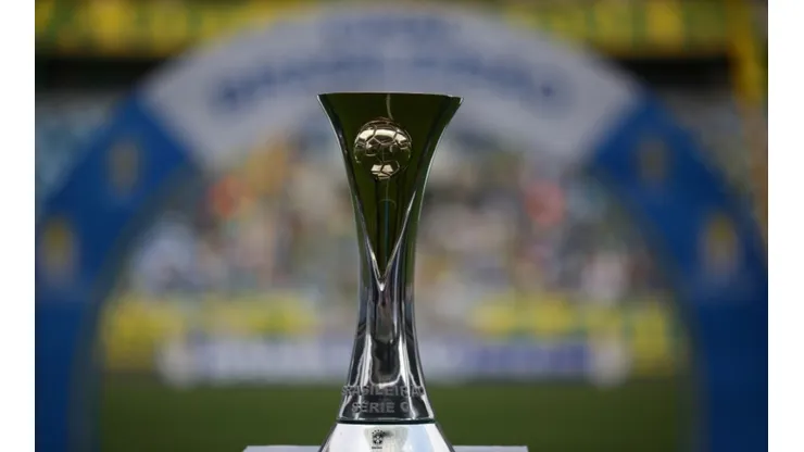 Lucas Figueiredo/CBF. Taça do Campeonato Brasileiro da Série C.