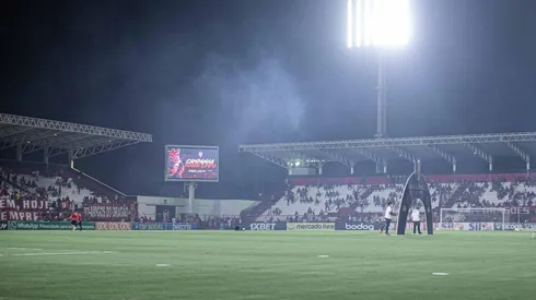 Foto: (Heber Gomes/AGIF) Antônio Accioly é prioridade do Atlético-GO, mas a questão financeira pode mudar o estádio da estreia no Campeonato Brasileiro