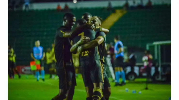 Figueirense conseguiu sua primeira vitória nesta edição do Catarinense