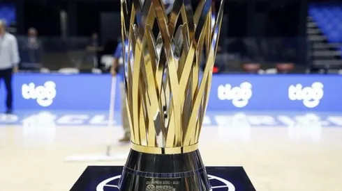 Imagem Divulgação FIBA - Troféu que será entregue ao campeão da BCLA