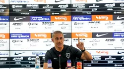 Foto: Rodrigo Coca/Ag. Corinthians | Timão busca substituto de Sylvinho no mercado da bola