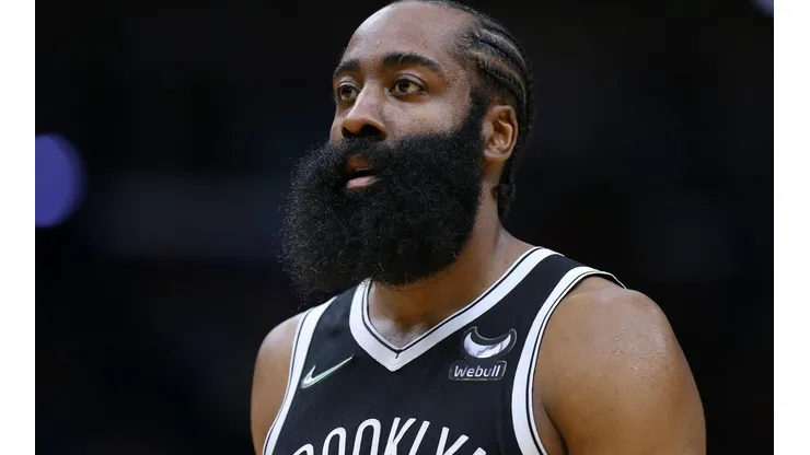 Jonathan Bachman/Getty Images - Harden não está nada satisfeito com a situação do time