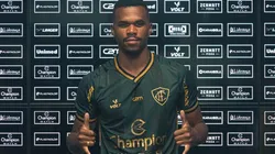 Foto: (Flickr Oficial Figueirense/Patrick Floriani/FFC) - Gustavo Henrique foi apresentado pelo Figueirense nesta quarta (2)