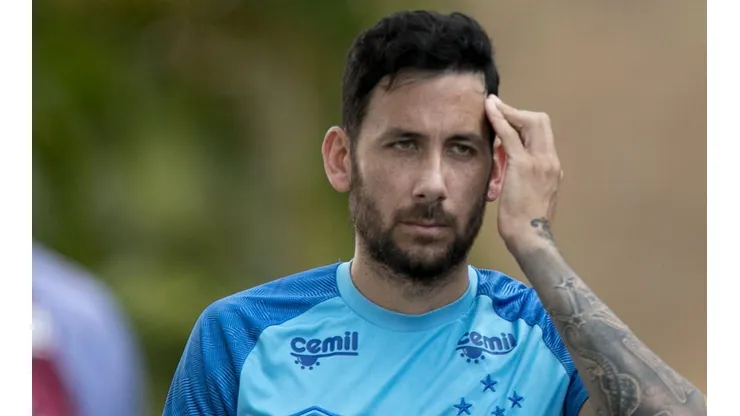 Foto: Pedro Vale/AGIF - Gringo bateu o recorde de jogos no Cruzeiro.