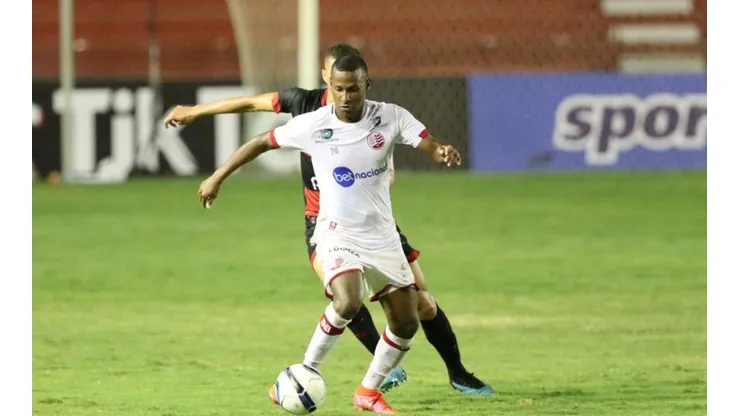 Robinho retornou ao Náutico para 2022 (Foto: Tiago Caldas/Náutico)