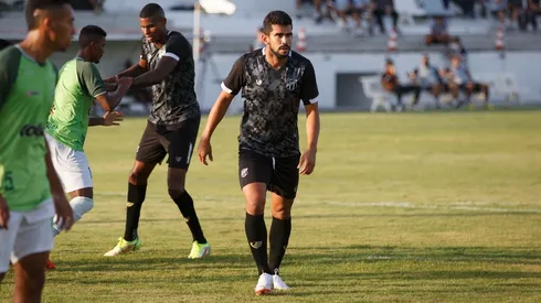 Zé Roberto trocou o Atlético-GO pelo Ceará em 2022