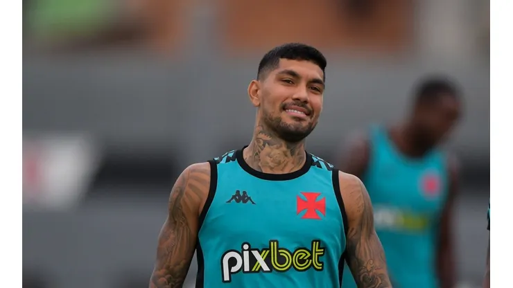 Foto: Thiago Ribeiro/AGIF | Yuri faz joia do Vasco ser sombra no elenco