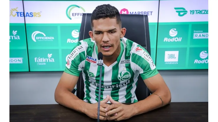 Gabriel Tota é apresentado no Juventude e revela motivo da escolha: "Não pensei duas vezes"