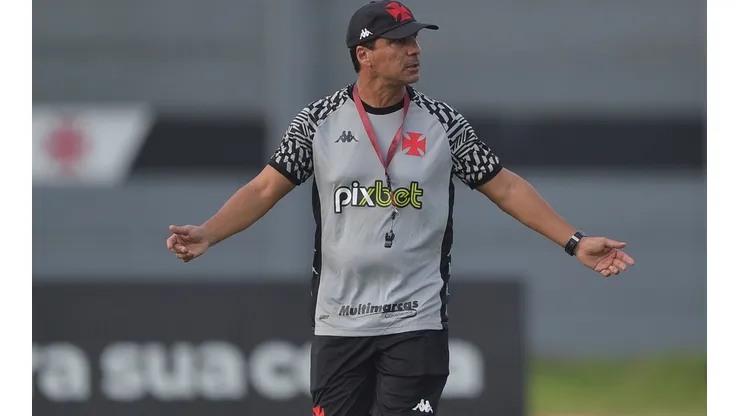 Foto: Thiago Ribeiro/AGIF | Zé Ricardo expõe preocupação por Nenê